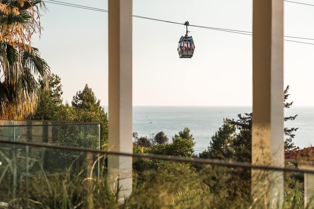 Şehir & Deniz · Balkon