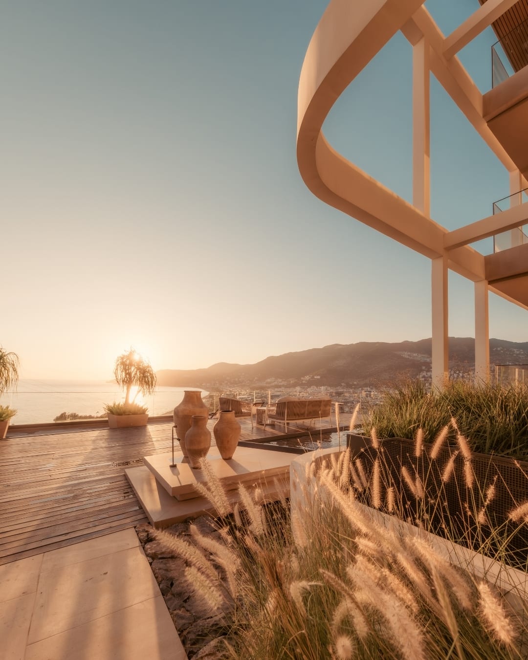Kale Maisons panoramik terası ve Alanya manzarası